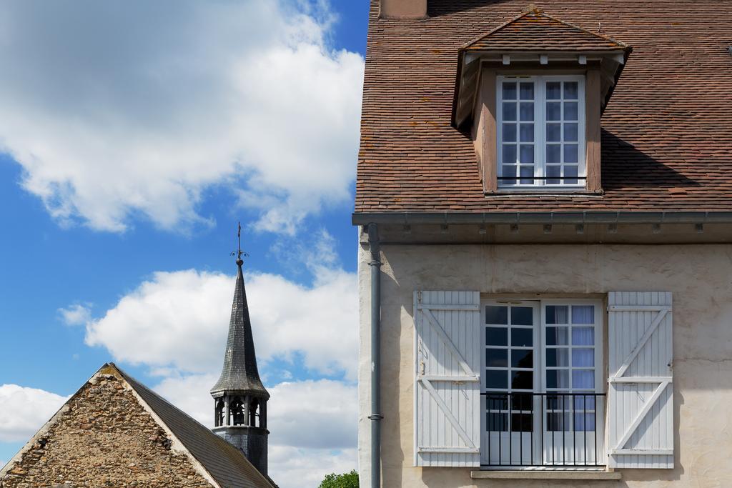 Best Western Blanche De Castille Dourdan Exterior photo